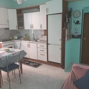 Licheni House Roma