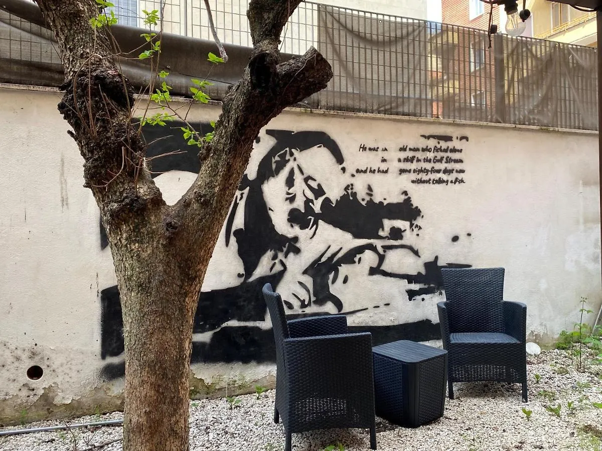 Hemingway Apartment At Vatican Rome 0*,
